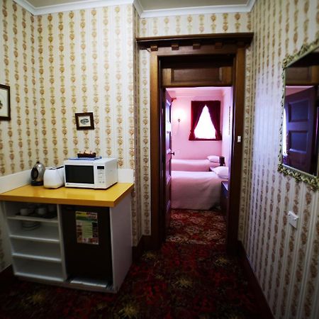 Motel Mayfair On Cavell Hobart Esterno foto