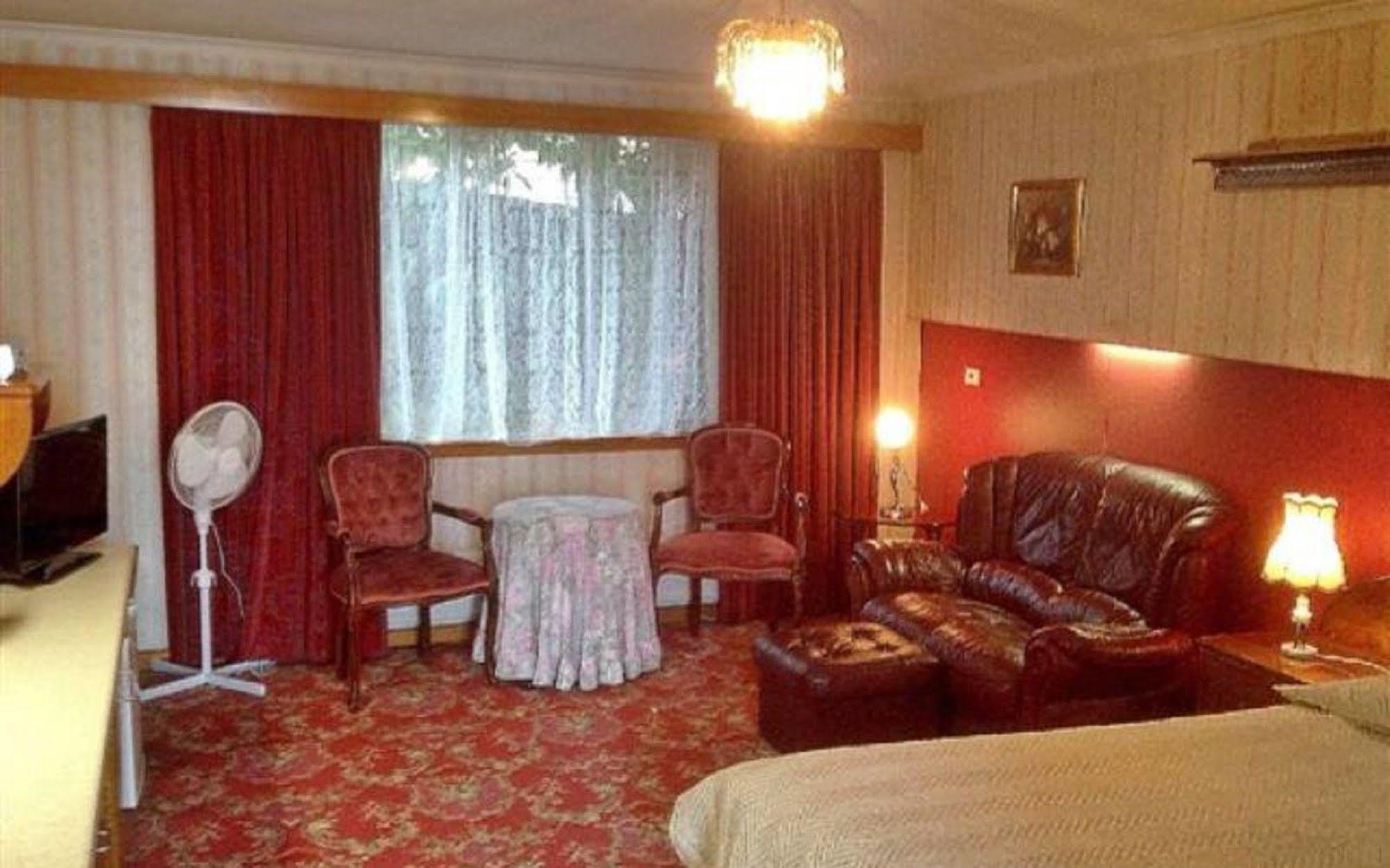 Motel Mayfair On Cavell Hobart Esterno foto