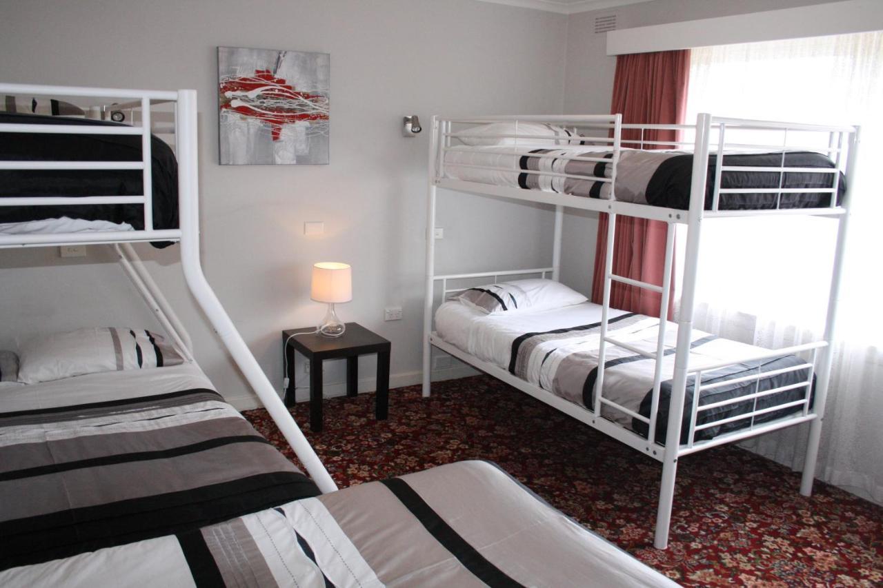 Motel Mayfair On Cavell Hobart Esterno foto