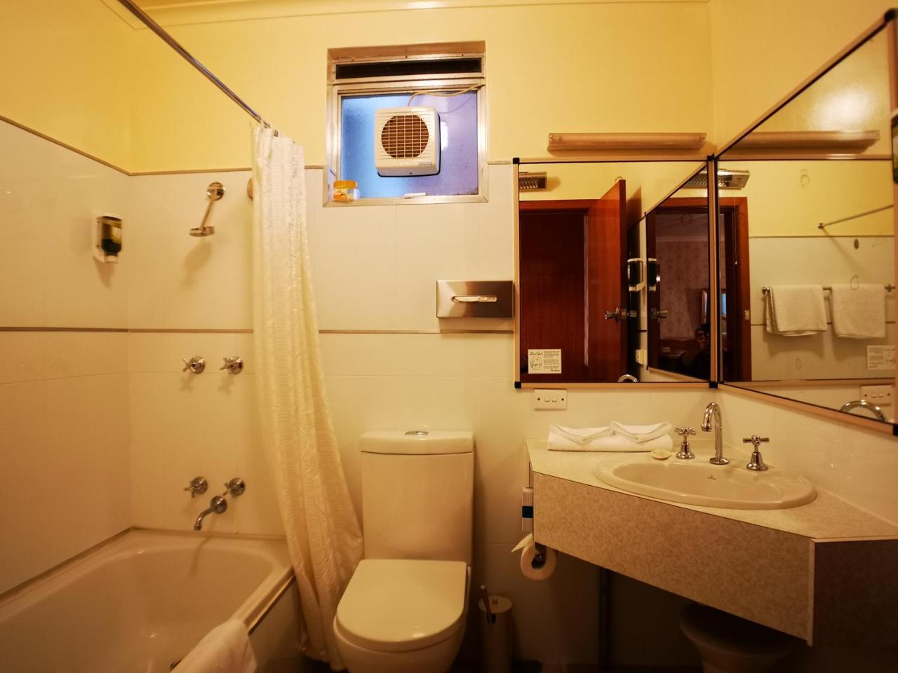 Motel Mayfair On Cavell Hobart Esterno foto